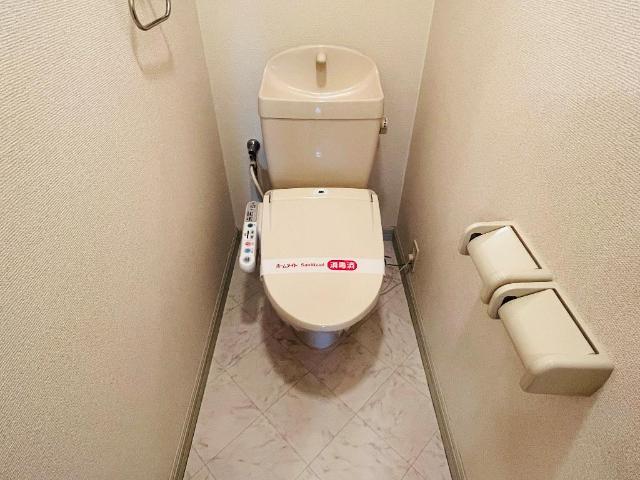 トイレ　シャワー付トイレ