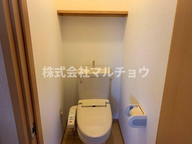 トイレ　シンプルで使いやすいトイレです