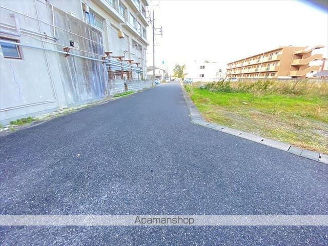 その他　前面道路（その他）まで0m