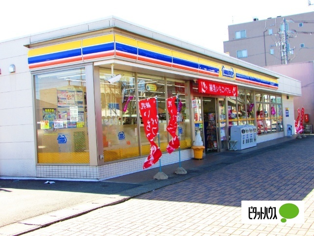 コンビニ　ミニストップ岐阜加納上本町店（コンビニ）まで298m