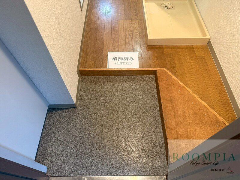 玄関　物件画像
