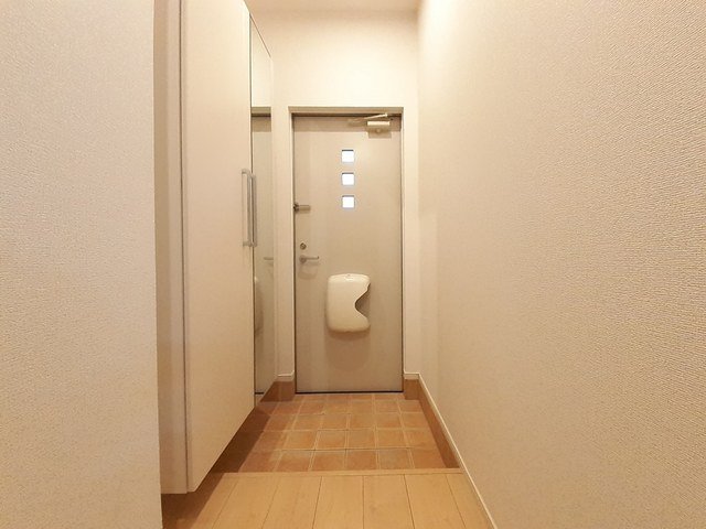 玄関　シンプルで使いやすい玄関です