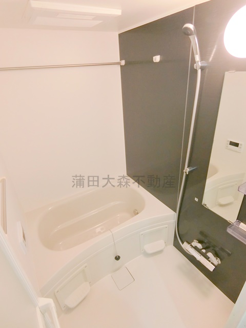 バス・シャワールーム　追焚+浴室乾燥機能付きバスルーム　お風呂