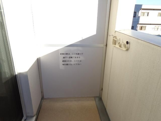 バルコニー　バルコニー