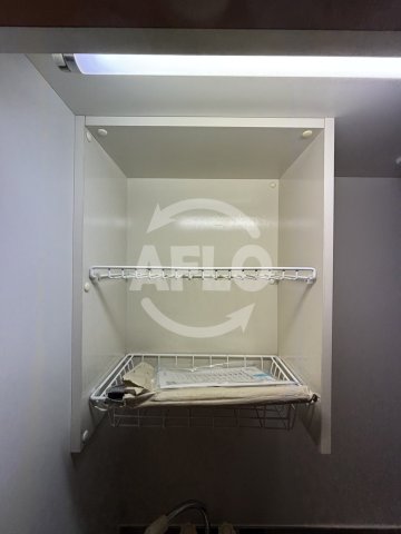 収納　プレミアム新町III　キッチン収納