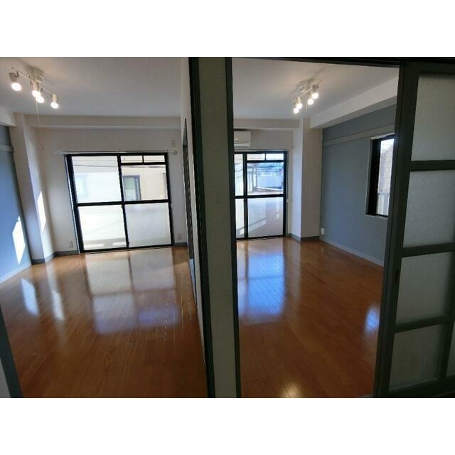 居室・リビング　別部屋参考写真