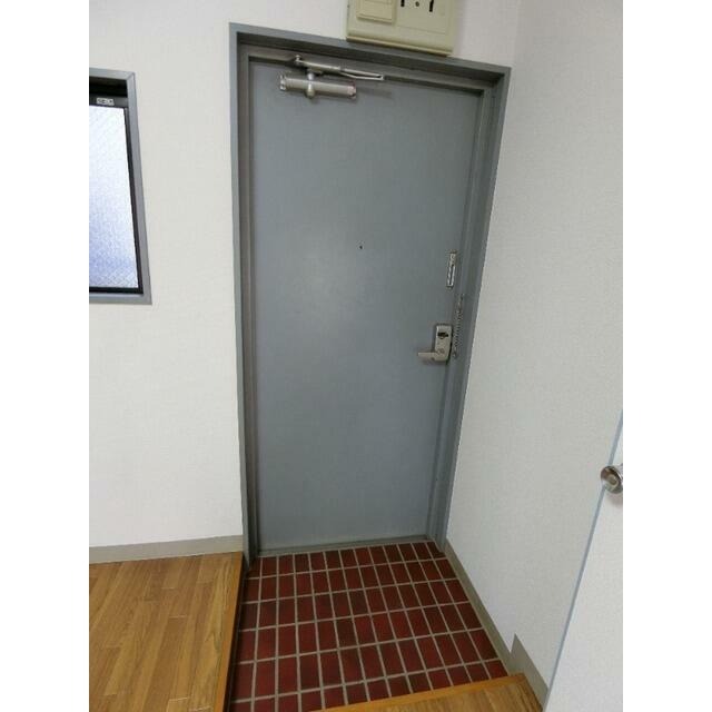 玄関　別部屋参考写真