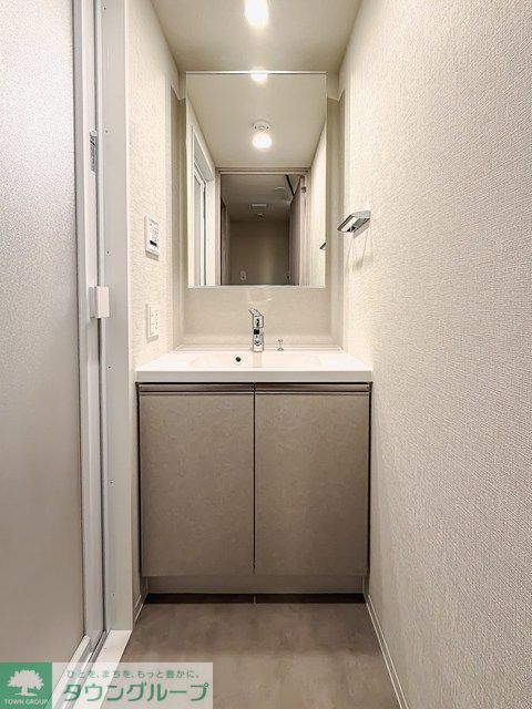 洗面設備　※写真は同タイプ住戸です。