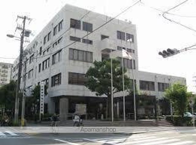警察署・交番　東淀川警察署（警察署・交番）まで451m