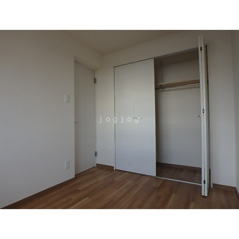 その他部屋・スペース　収納がたっぷりあるお部屋です。