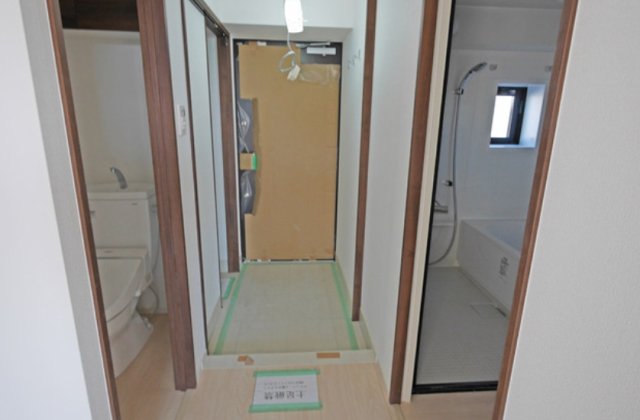 玄関　☆広々とした玄関☆