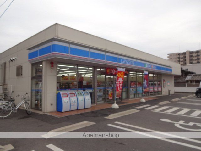 コンビニ　ローソン（コンビニ）まで2272m