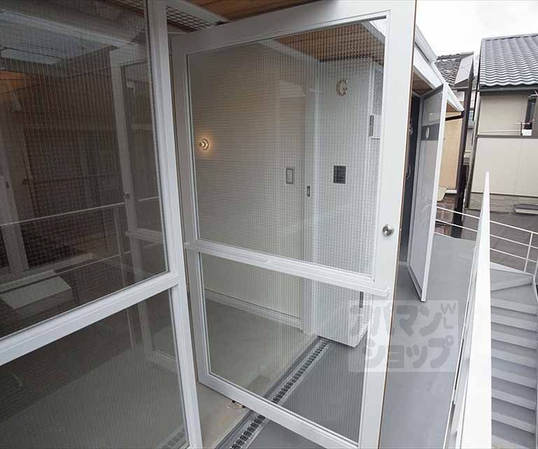玄関　Ｇ号室写真使用