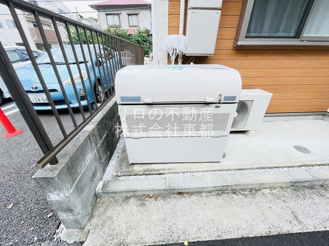 その他共有部分　ＢＯＸタイプのごみ置き場で清潔ですね♪