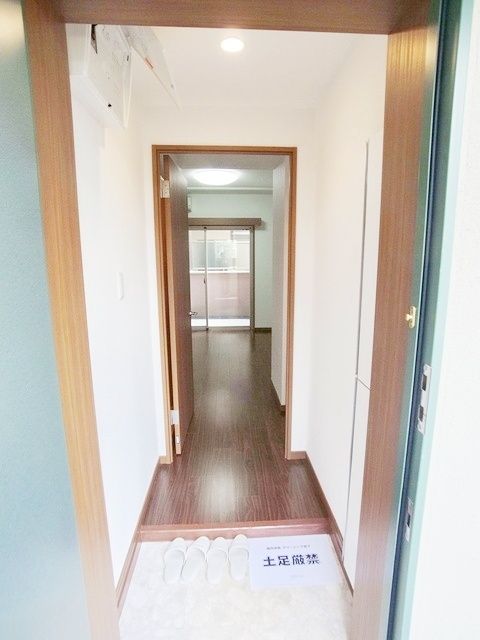 玄関　★お部屋探しは株式会社タウンハウジング東京まで★