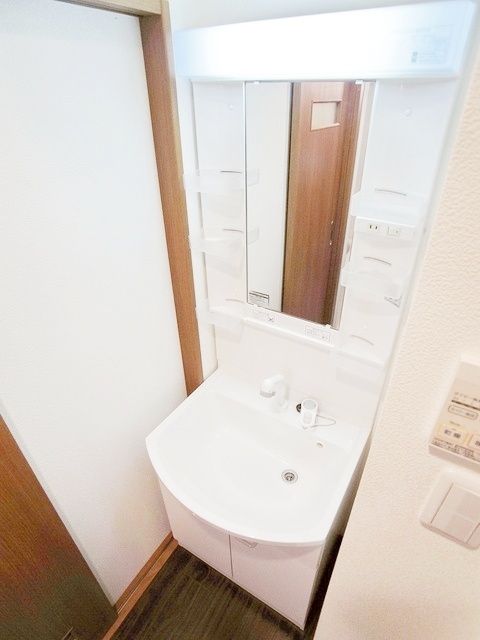 洗面設備　★お部屋探しは株式会社タウンハウジング東京まで★