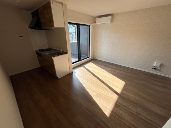 居室・リビング　※別部屋の写真です
