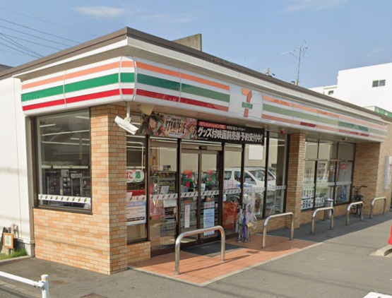 コンビニ　セブン-イレブン 名古屋豊田３丁目店（コンビニ）まで106m