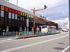 ショッピングセンター　園田阪急プラザ（ショッピングセンター）まで252m