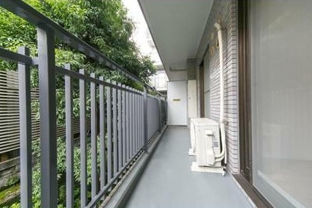 バルコニー　※同仕様写真含む