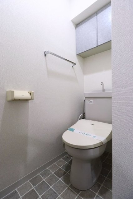 トイレ　落ち着いたトイレです