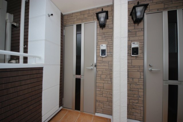 エントランス　建物の内部です