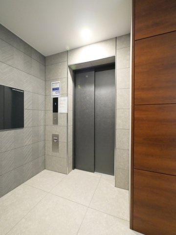 建物外観　落ち着いた雰囲気の外観です