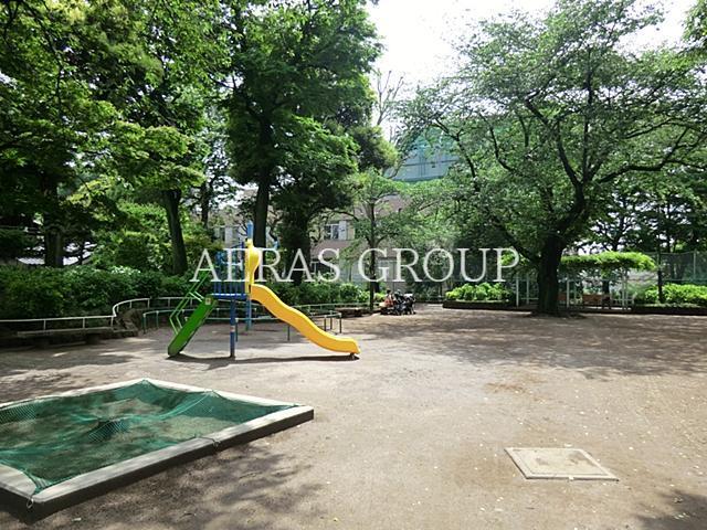 公園　白山公園（公園）まで705m