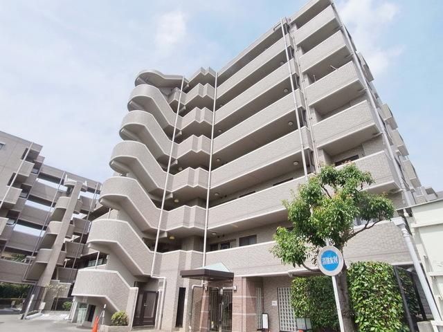 建物外観　重厚感のあるマンションタイプ