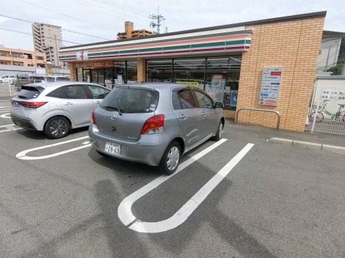 コンビニ　セブンイレブン ＪＲ和泉府中駅西口店（コンビニ）まで230m