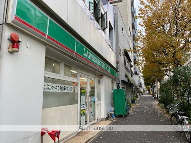 コンビニ　ローソンストア100 新宿百人町四丁目店（コンビニ）まで283m