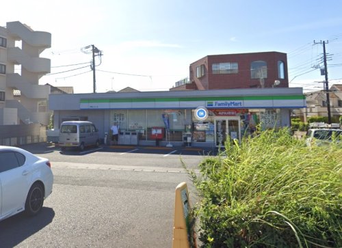 コンビニ　ファミリーマート 花輪インター店（コンビニ）まで300m