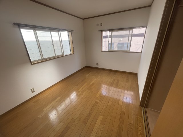 船寺通1丁目貸家の内装写真