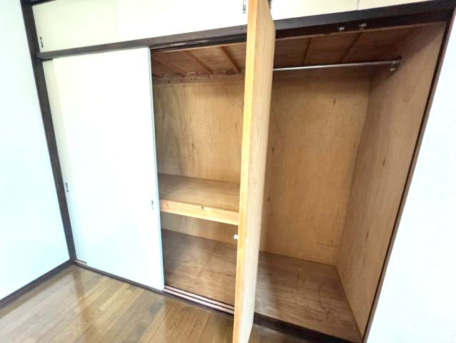 その他設備　洋室収納