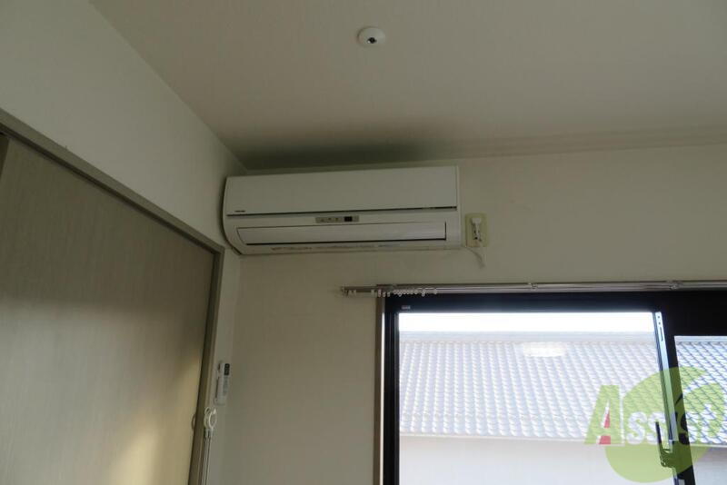 その他設備　エアコンも一台ついており、入居してすぐに使えますよー。
