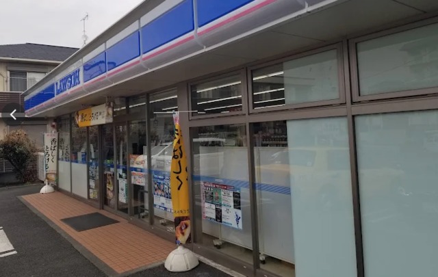 コンビニ　ローソン横浜西大口店（コンビニ）まで602m