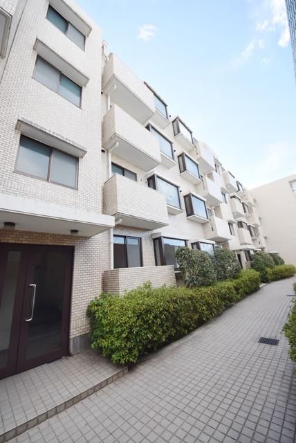 建物外観　★閑静な住宅街に立地★