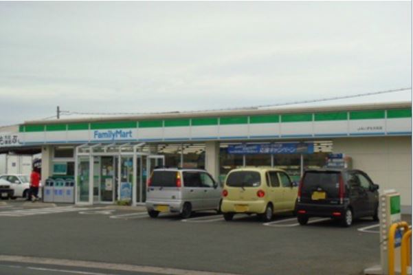 コンビニ　ファミリーマート JAいずも大社店（コンビニ）まで813m