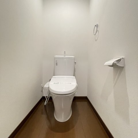 トイレ　同仕様タイプです