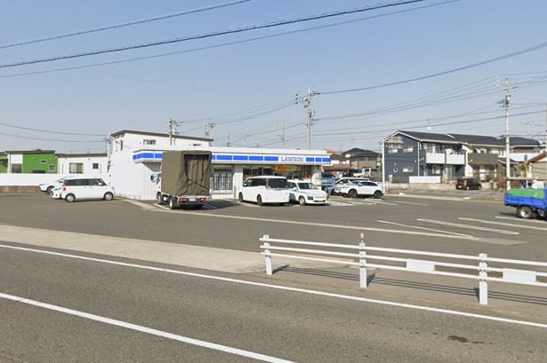 コンビニ　ローソン 大府末広店（コンビニ）まで142m