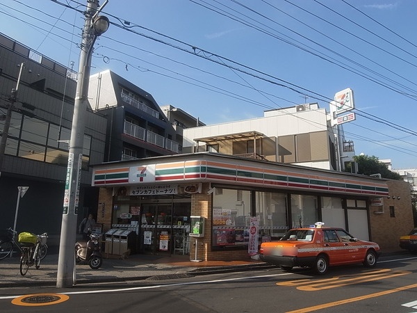 コンビニ　セブンイレブン 亀戸三丁目店（コンビニ）まで97m