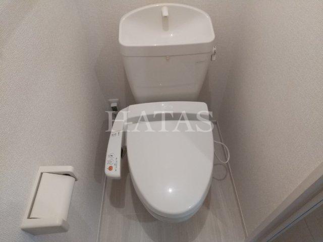 トイレ　同物件別部屋です