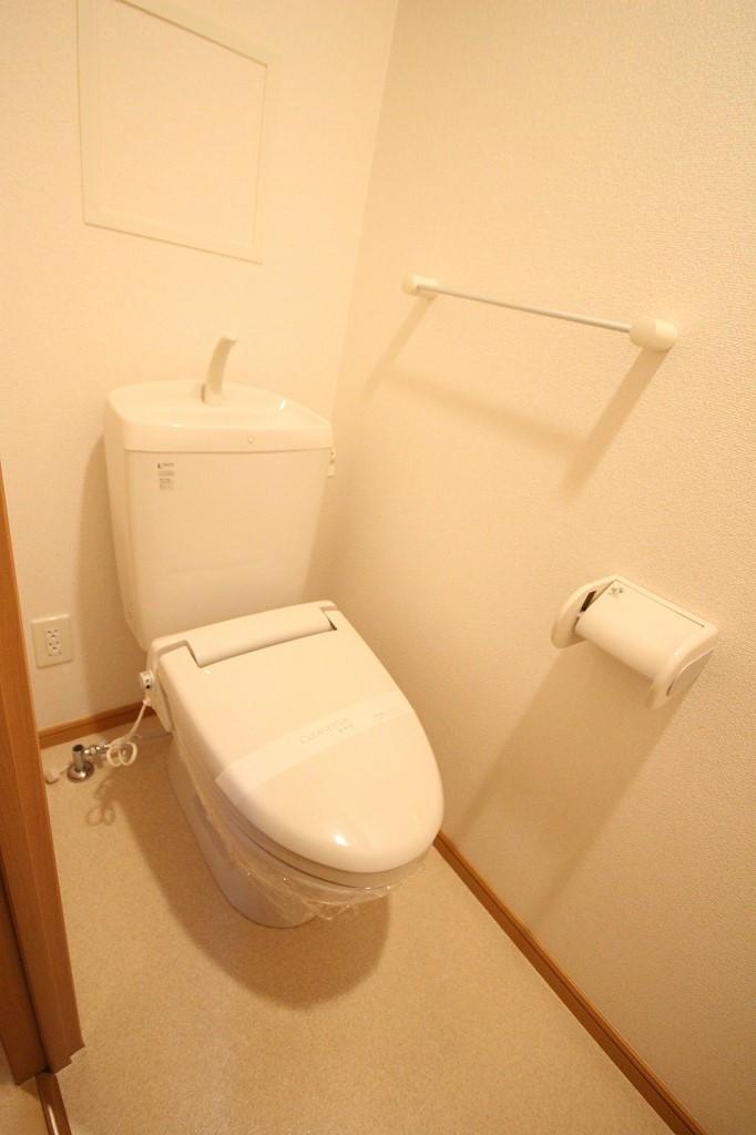 トイレ　※お部屋により仕様が異なる可能性があります。