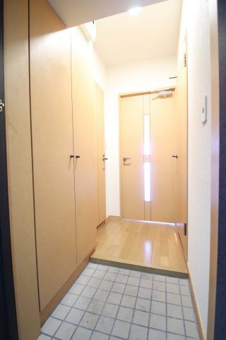 玄関　きれいな玄関です