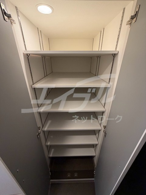 収納
