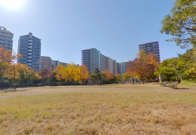 公園　六甲アイランド公園（公園）まで425m