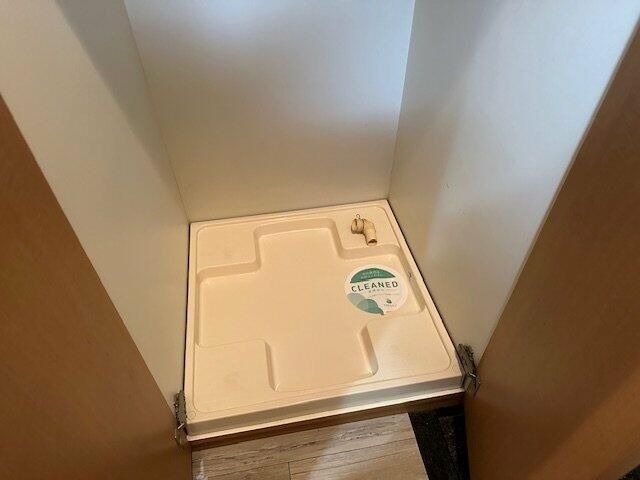 洗面設備　洗濯機置き場です。