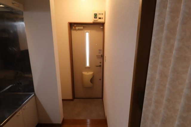 玄関　玄関？