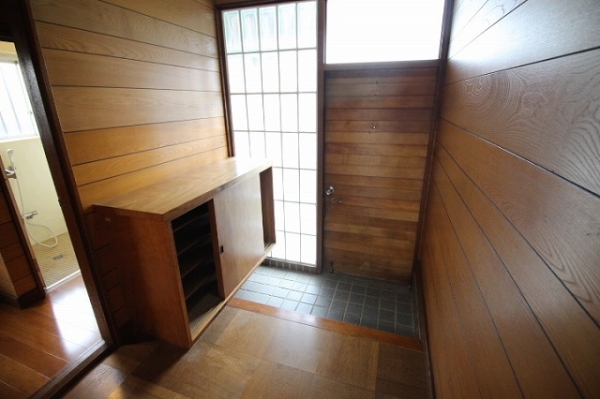 玄関