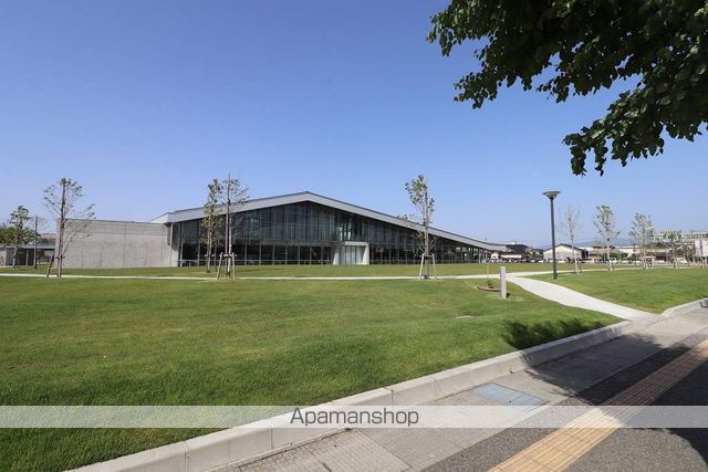 図書館　野々市市立図書館（図書館）まで1144m